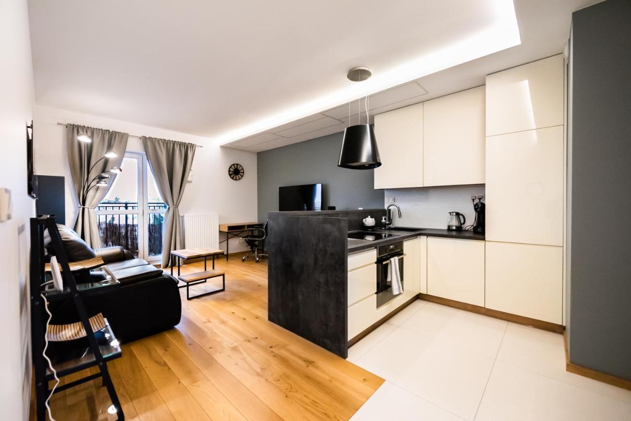 Bakalarska Modern Apartment Варшава Екстер'єр фото